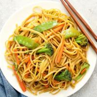 39. Vegetable Lo Mein （Large）菜捞面 · 