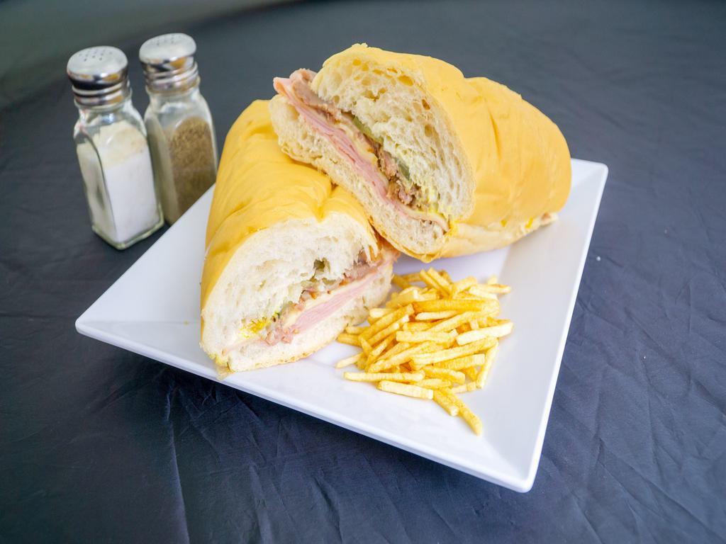 Cuban Sandwich · Sandwich Cubano.