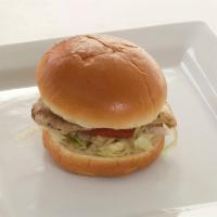 Chicken Sandwich · mayo, lettuce and tomato