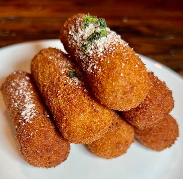 Croquettes · Assortment ham, chicken & cheese croquettes (6ct)