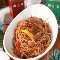 TS6. Signature Stir-fried Spaghetti with Beef in Black Pepper · *Recommended* Spaghetti stir-fried with beef, onions, green onions, beansprouts, bell pepper...