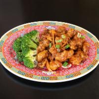 27. General Tso's Chicken · Crispy chunks of chicken seasoned and sauteed with delightly spicy sauce. With white rice. H...