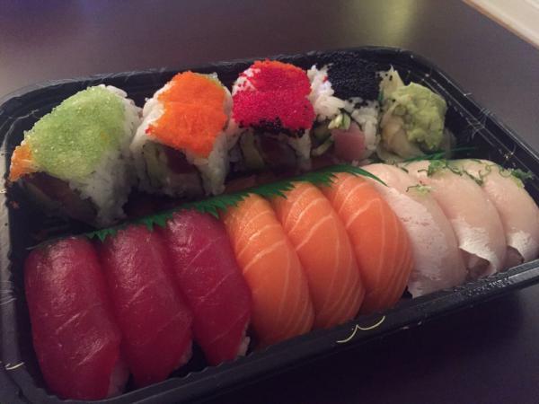 Oishi Bay Sushi Restaurant · Asian · Dinner · Japanese · Seafood · Sushi