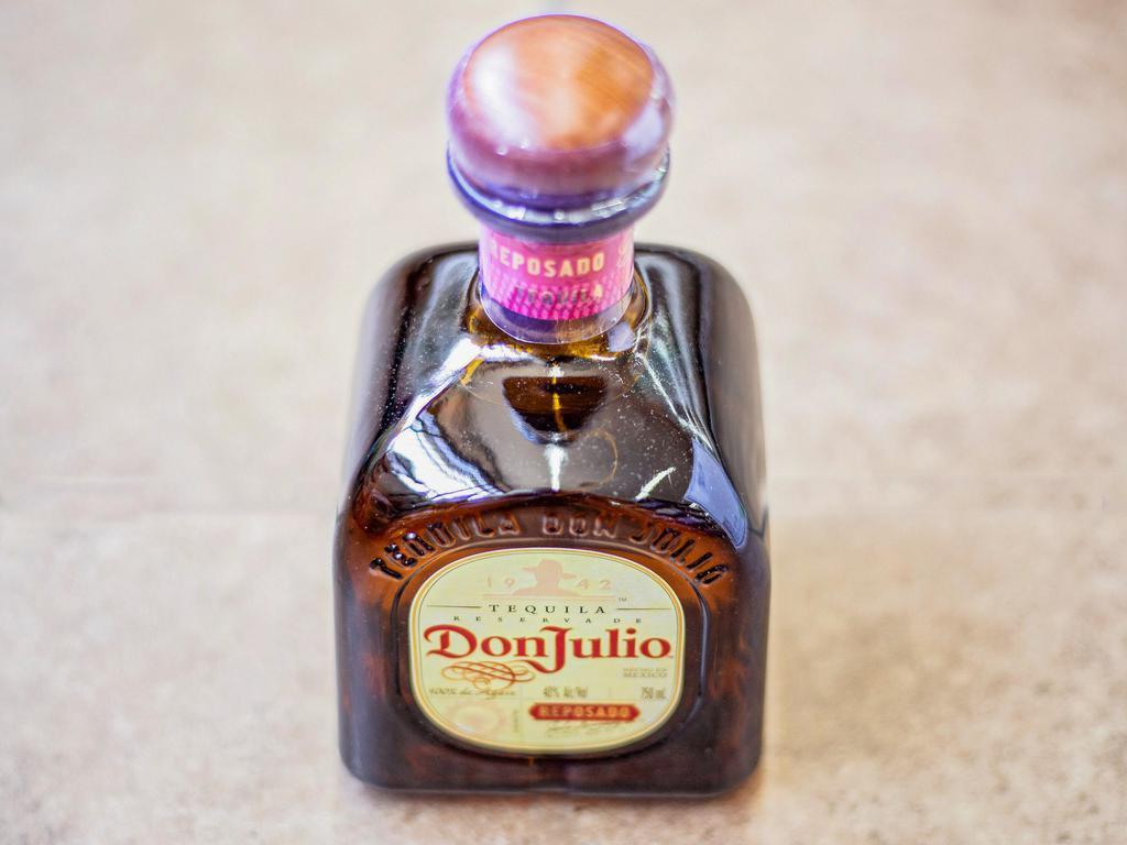 750 ml Don Julio Reposado Tequila (40.0% ABV) · Must be 21 to purchase.