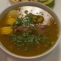 Sopa de Carne de Res 32 oz · sopa de carne de res con papa maíz name malanga platano verde ahuyama yuca acompanada de are...