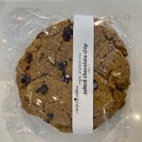 Salted chocolate chip cookie  · Vegan and gluten free