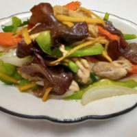 Stir fried Ginger  · Stir fried choice of meat with ginger, green onion, Black mushroom, carrot, and bell pepper.