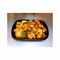 S07. Four Seasons炒四季 · Jumbo shrimp, chicken, beef, pork with mixed vegetables.