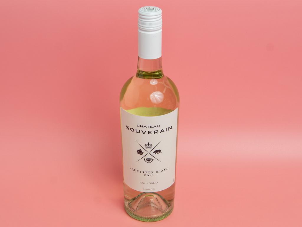 Chateau Souverain California Sauvignon Blanc · 750 ml. This dry, crisp sauvignon is bound to satisfy with juicy acidity, and a balanced finish with flavors of grapefruit, guava, and a hint of lime zest. Must be 21 to purchase.