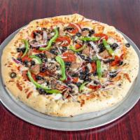 Gold Deluxe Pizza · Pepperoni, sausage, bell pepper, mushroom, black olives, red onion.