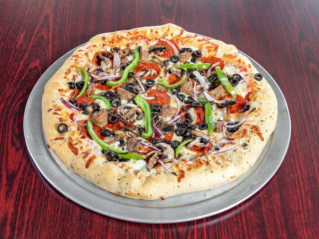 Gold Deluxe Pizza · Pepperoni, sausage, bell pepper, mushroom, black olives, red onion.