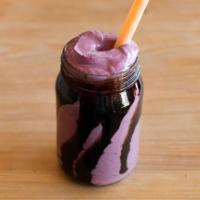 Peanut Butter Swirl · Mixed Berries, Banana, Peanut Butter, Jam, Hemp Milk