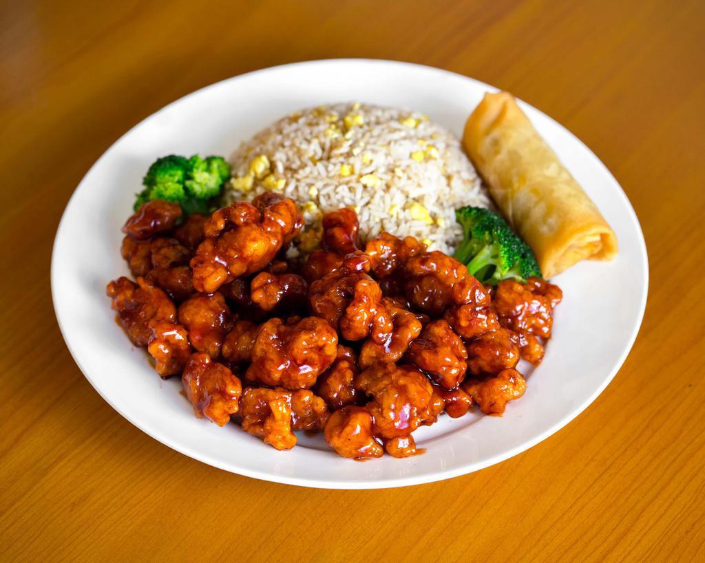 General Tso's Chicken Dinner Combo · Includes fried rice, brown rice or white rice. Served with vegetable spring roll. Hot and spicy.