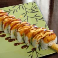 American Roll · Shrimp tempura topped with spicy tuna and scallions. Raw.