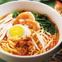 (N5) Shrimp Noodle Soup (正宗槟城虾面) · Shell fish, savory light broth with noodles.