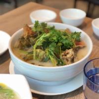(N15) Fish Fillet Vermicelli Soup (鱼片米粉汤) · Noodle soup.