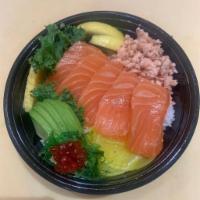 salmon donbury · 5 pcs raw salmon. cook salmon .oshinko .avocado.and seaweed salad over sushi rice,miso soup ...