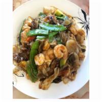W5. House Special  Chow Mein(Not Noodles,it's veggie and rice) · Stirfry chicken beef shrimp cook with cabbage onions snow pea zucchini homemade brown sauce ...