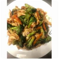 C1. Chicken Broccoli · Stir fry white meat chicken and broccoli cook it with the homemade brown sauce .Large size 