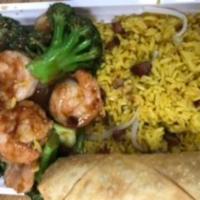 C17. Shrimp with Broccoli Combo Plate · Served with roast pork fried rice and egg roll.