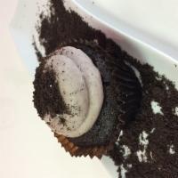 Oreo Cupcake · Chocolate cake with Oreo buttercream icing.
