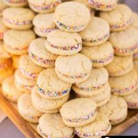 Mini Sanwich Cookies · Gluten-Free vanilla cookies with dairy-free 