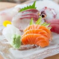 Sashimi Appetizer · 7 pieces of chef choice sashimi.