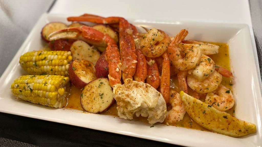 Black Crab Fam · Dinner · Lunch · Meal Kit · Seafood · Vegetarian