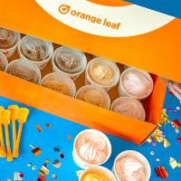 Medium Party Box · Our medium pop up party boxes contains 25 cups of froyo and 5 cups of toppings.