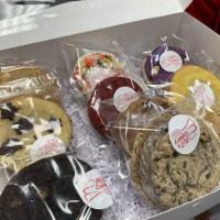 Assorted Cookie~licous · The Assorted Cookie Box may contain an assortment of 10 Cookies based on available cookie fl...