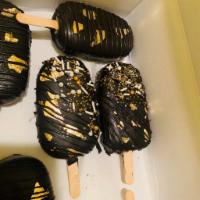 Cake Sickles · Variety of cake filled pops with a buttercream icing , chocolate, vanilla and strawberry.