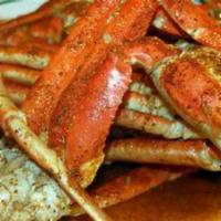 Snow Crab Leg  · 1LB 5-8 Size Snow Crab leg mix with house Garlic Butter Seasoning