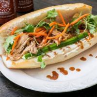 S32. Chicken & Sweet Onions · Pulled Chicken, Sweet Onions