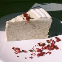 1 Piece Earl Mille Crepe Cake · Earl Grey Tea, Unsalted Butter, Flour, Cream, Eggs, Vanilla Beans,Milk, Sugar