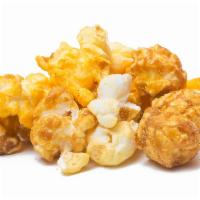 Chicago Style | Cheese & Caramel | Gourmet Popcorn · What could be better than cheese popcorn and caramel popcorn all in one bag? Chi City MIx, a...