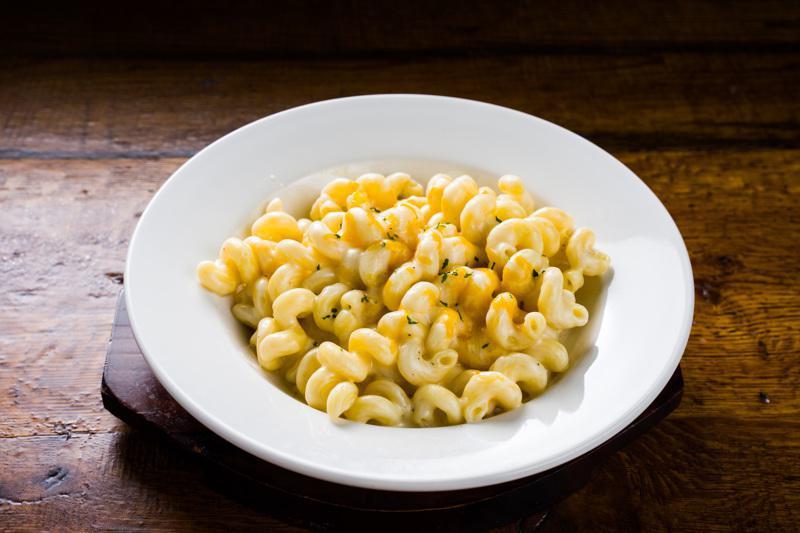  Mac & Melted Cheese · Cook macaroni with Jack & cheddar & mozzarella cheese and heavy
cream.