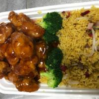 General Tso's Chicken Combination Special · Served with pork fried rice and egg roll. Hot and spicy. 