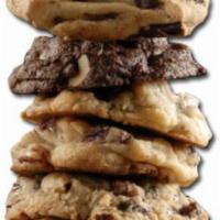 6 Gourmet Cookies · Oatmeal raisin, chocolate chunk, double fudge.