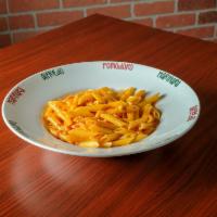 Penne Vodka · Prosciutto sauteed with cream, vodka and tomato sauce.