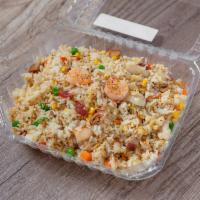 House Special Fried Rice Lunch Box · Com chien dac biet. Shrimp, fish ball, squid, BBQ pork, sausage, pea, and carrot.