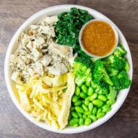 BB Protein Bowl · Jasmine Rice, Sous Vide Chicken, Roasted Broccoli, Sliced Egg, Havest Blend Greens, Edamame,...