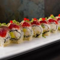 Avatar Roll · King crab, crunchy and avocado with black pepper tuna. 
