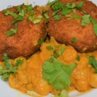 RAGRA PATIES (hot) · Potato cakes serve w/ chickpeas , curry leaves and spices.