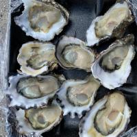 Oysters 1/2 Dozen · 1/2 dozen (6 oysters)