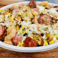 Oh Boil! · Roasted Red potatoes, Cajun Shrimp, Andouille Sausage, Pepper & Onion Blend, Garlic Butter, ...