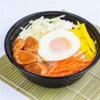 R5 鲍鱼叉烧饭 Abalone Rice Bowl · served w/abalones, roast pork,sliced cabbage, carrot, egg, korean radish, white rice