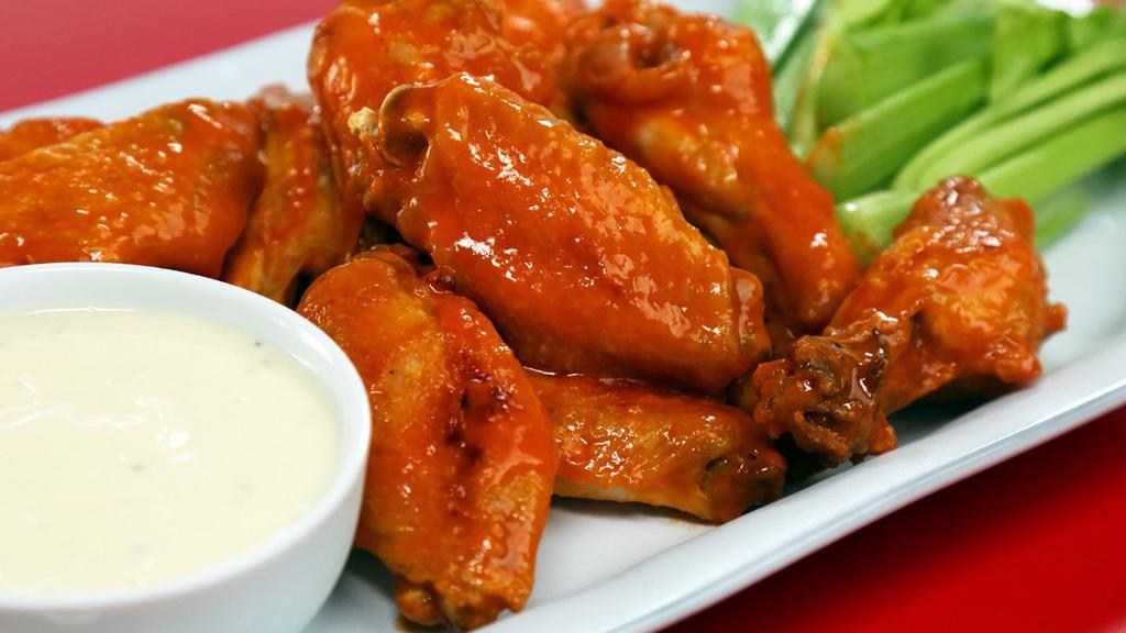 10 Pieces Wings with 1 Blue Cheese · 