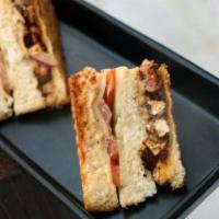 Paneer Toofani Sandwich · Double layered grilled cheese sandwich with marinated paneer ＆ Veggies