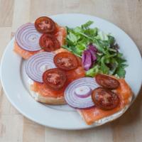 SMOKED SALMON SAMICH · Bagel, Red Onion, Tomato, Cream Cheese & Chives