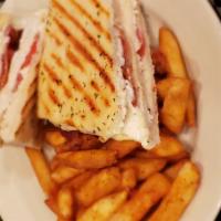 Chicken Bacon Ranch Panini Lunch · Chicken, crisp bacon, provolone, tomato and ranch. Served with chips, pasta salad or fruit c...